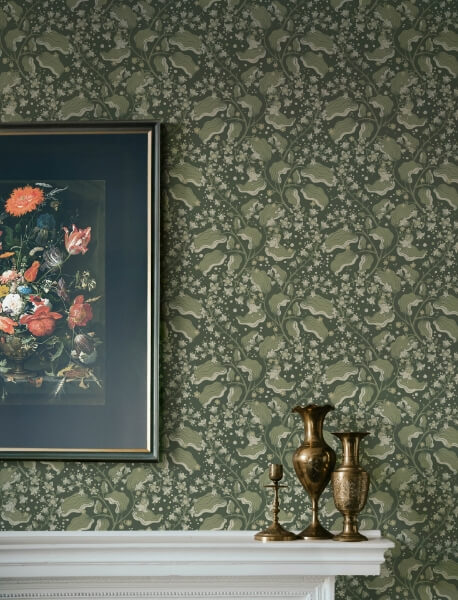 Syren Evergreen Dainty Floral Wallpaper