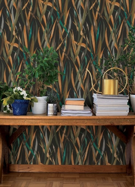 Willoughby Black Fronds Wallpaper