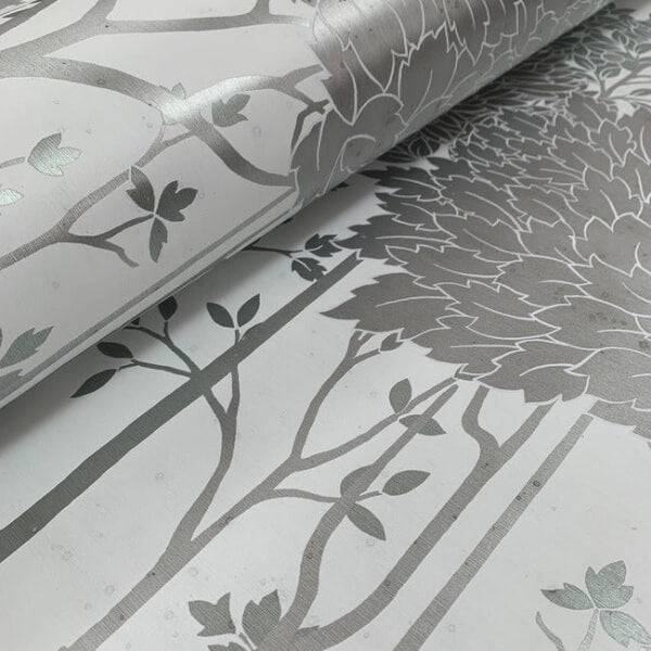 Oakwood Grove White Wallpaper