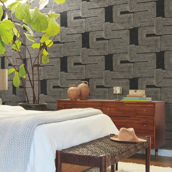 Zulu Thread Black & Gold Wallpaper