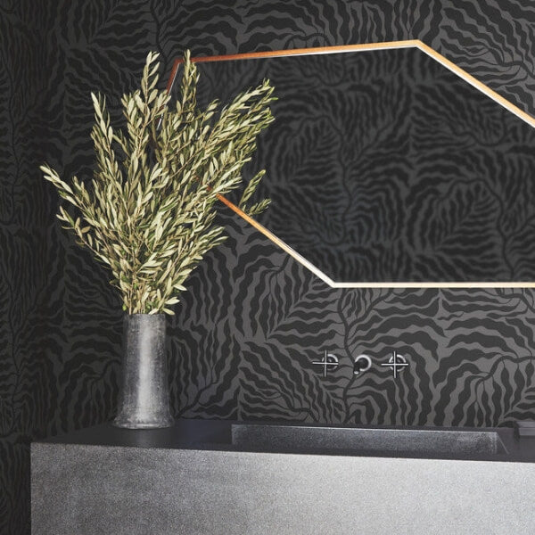 Fern Fronds Black Wallpaper