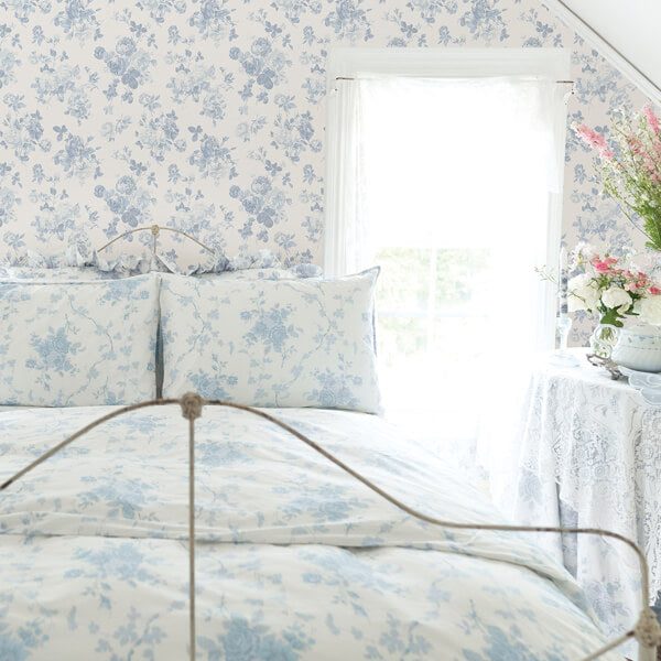 Everblooming Rosettes Dreamy Sky Cabbage Rose Bouquets Wallpaper