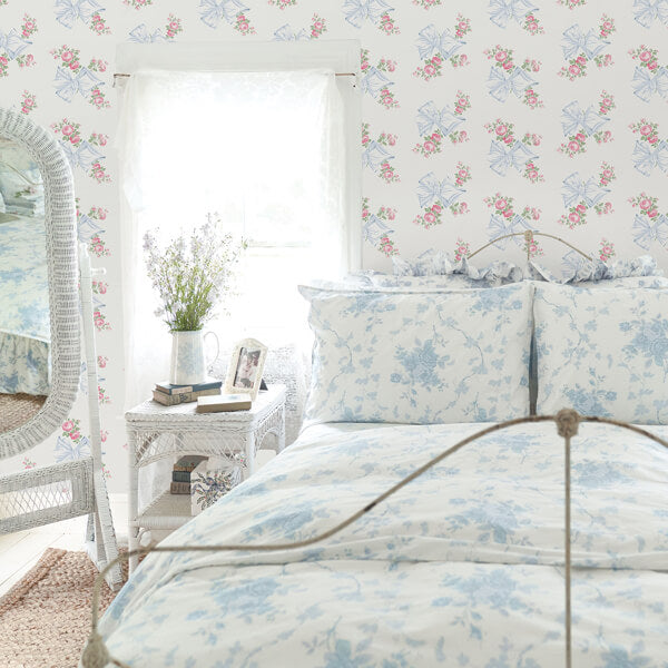 Rosa Beaux Pastel Blue Large Bow Spot Wallpaper