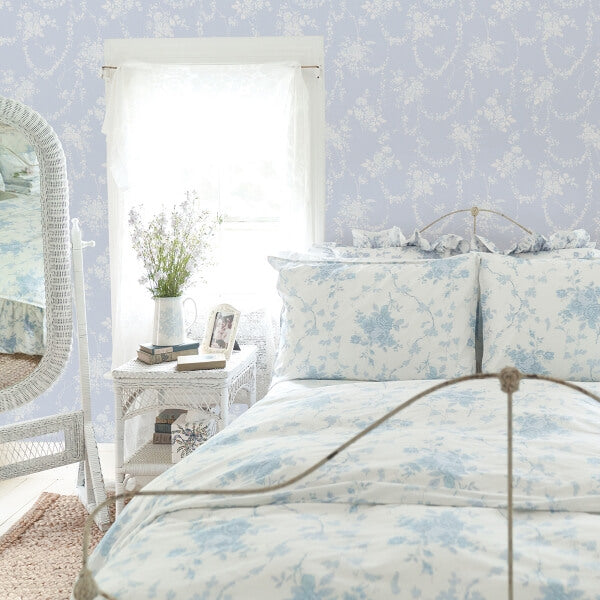Chandelier Gates Blue Gemstone Floral Drape Wallpaper