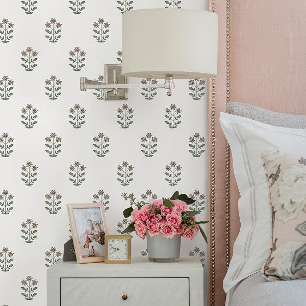 Kit Petal Floral Wallpaper