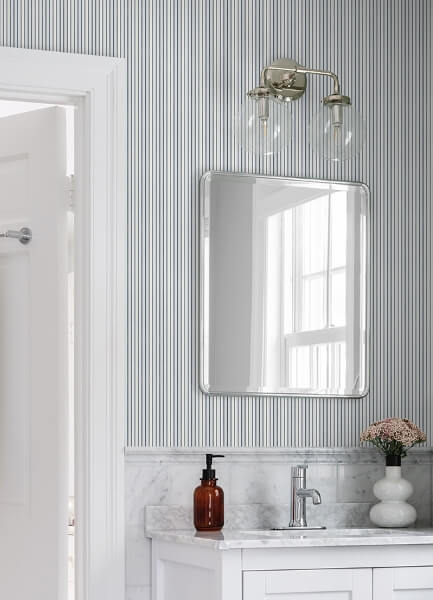 Oliver Navy Simple Stripe Wallpaper