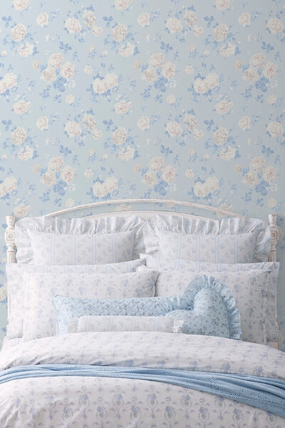 Everblooming Rosettes Whisper Blue Cabbage Rose Bouquets Wallpaper