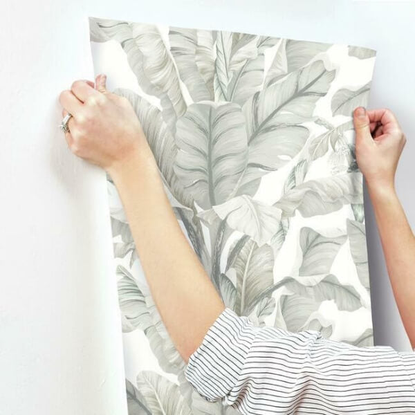 Banana Leaf White & Cream Wallpaper
