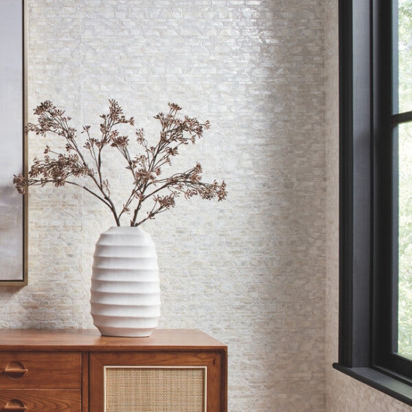 Capiz Offering White Pearl Wallpaper