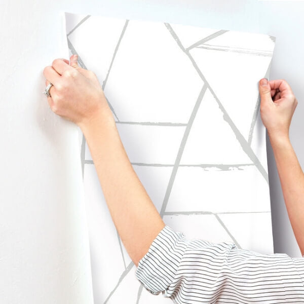 Intersect Silver Metallic Wallpaper