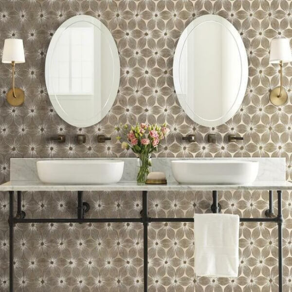 Everlasting Beige & Gold Wallpaper