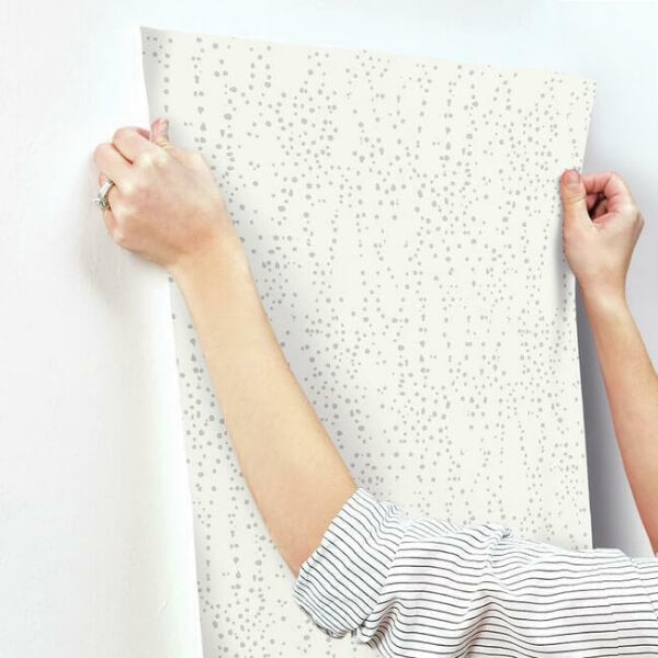 Star Struck Cream & Gold Metallic Wallpaper