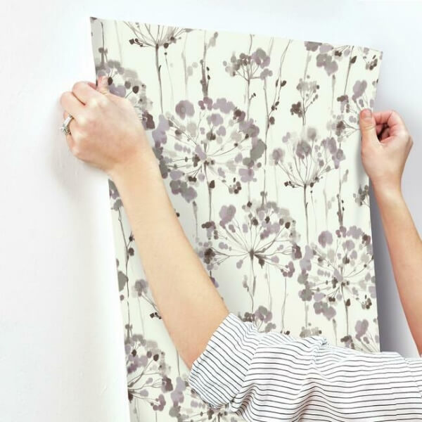 Flourish Purple Wallpaper