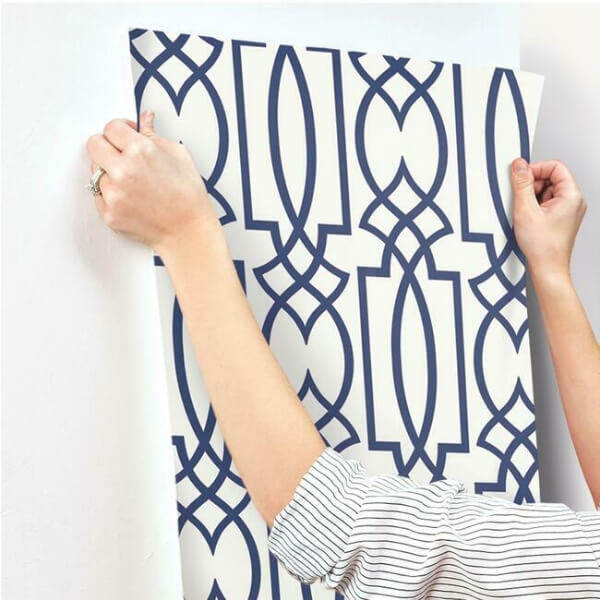 Large Lattice Blue Wallpaper