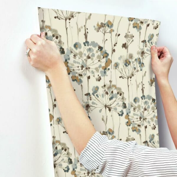 Flourish Teal Wallpaper