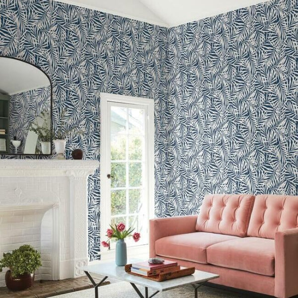 Oahu Fronds Navy & White Wallpaper