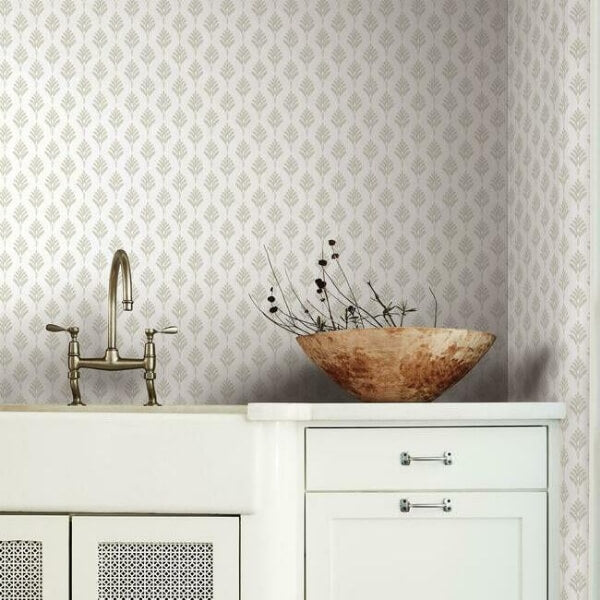 French Scallop Off White Wallpaper