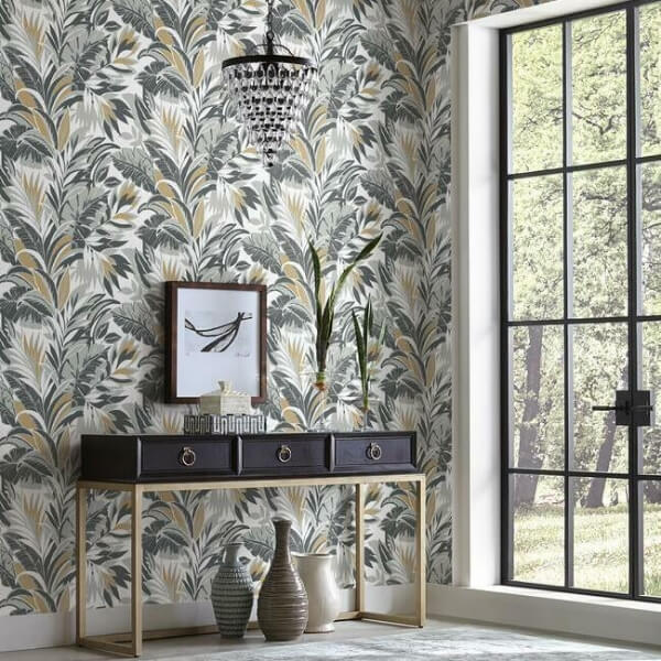 Palm Silhouette Black & Gold Wallpaper