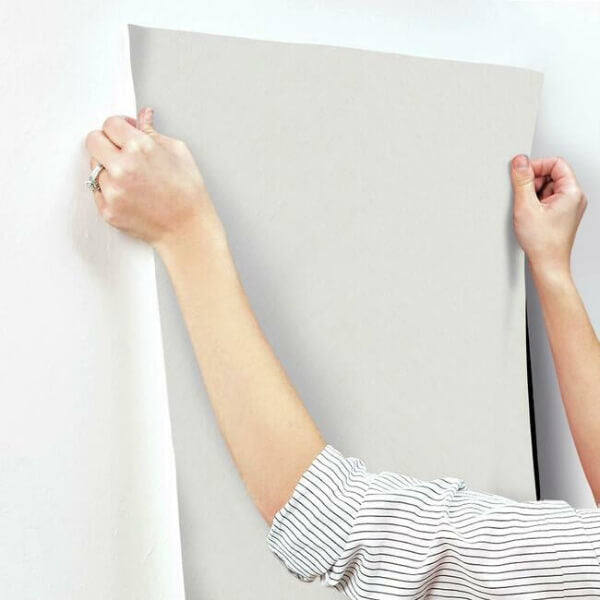 Etched Chevron White Wallpaper