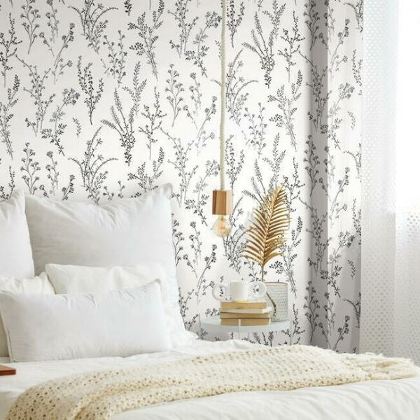 Wildflower Sprigs Black & White Wallpaper