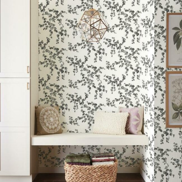 Creeping Fig Vine Black & White Wallpaper