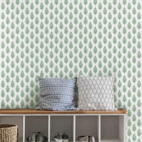 Paisley on Calico Green Wallpaper