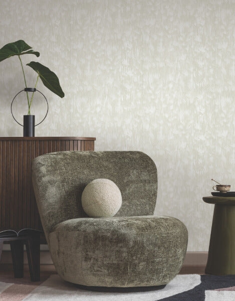 Gilded Plume Light Cream Wallpaper