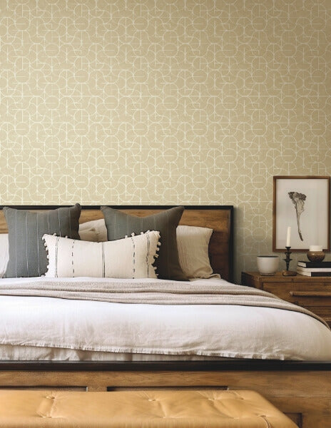 Looking Glass Straw Wallpaper