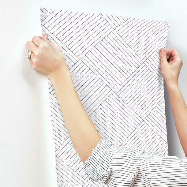 Twisted Tailor White Wallpaper