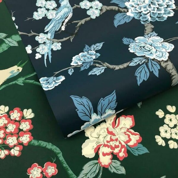 Fanciful Dark Green Wallpaper