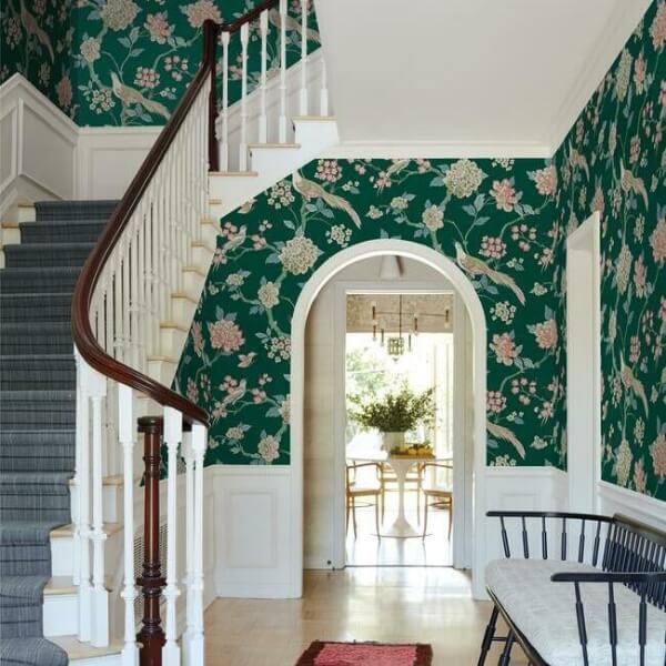 Fanciful Dark Green Wallpaper