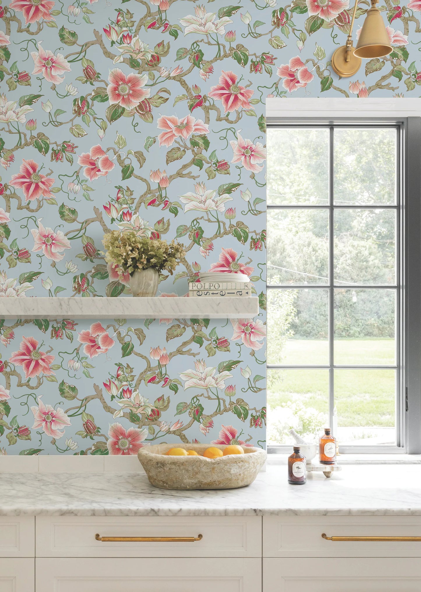Marguerite Vine Wallpaper - Blue