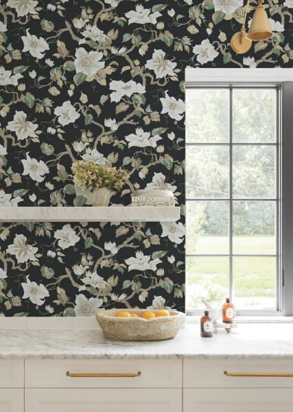 Marguerite Vine Black Wallpaper
