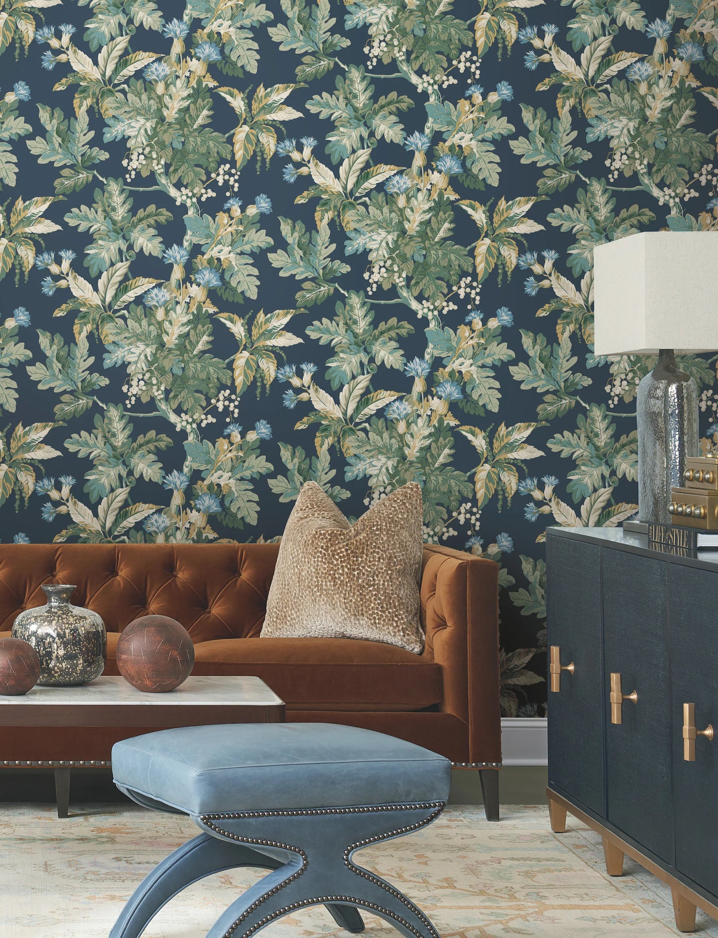 Briarwood Navy Wallpaper