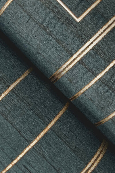 Inlay Line Peacock Wallpaper