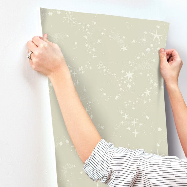 Stjarnhimmel Light Green Wallpaper