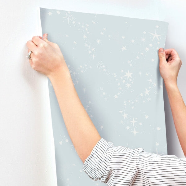 Stjarnhimmel Light Blue Wallpaper