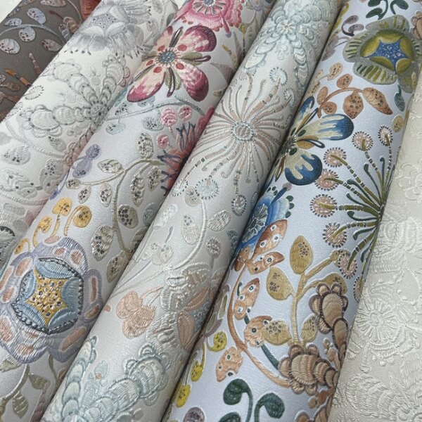 Magic Garden Black Wallpaper
