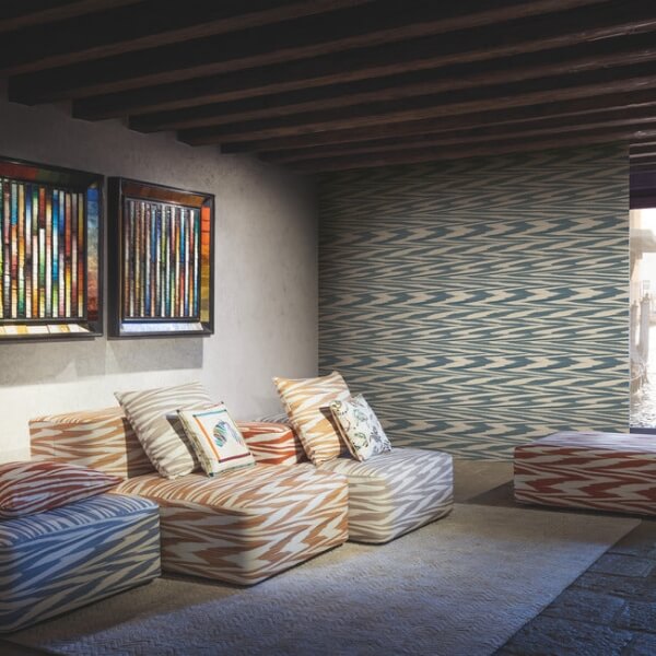 Flamed Zigzag Blue & Cream Wallpaper