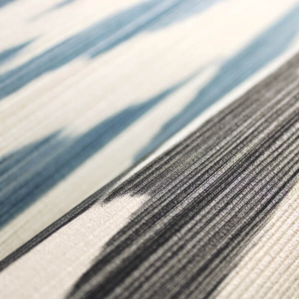 Flamed Zigzag Black & Cream Wallpaper
