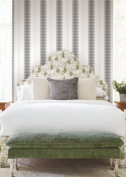 Tandem Stripe Black Wallpaper