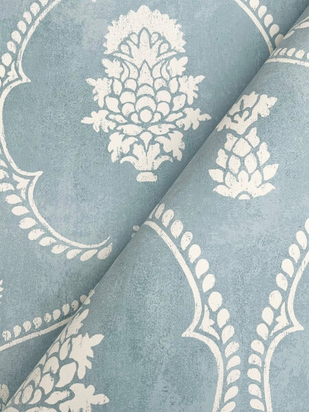 Royal Damask Blue Wallpaper
