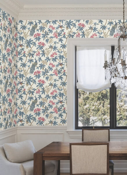 Peacock Estate White Wallpaper
