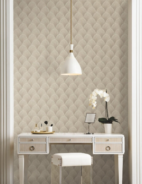 Metallic Beige Gold Scallop Wallpaper