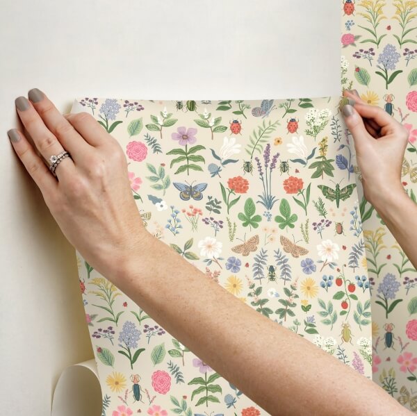 Curio Cream Peel & Stick Wallpaper