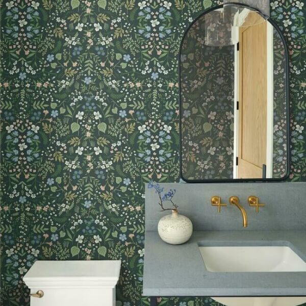 Wildwood Hunter Green Wallpaper