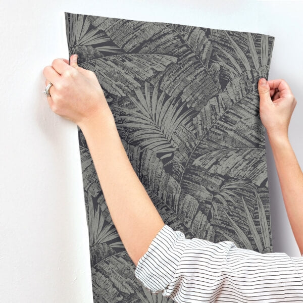 Palm Cove Toile Silver & Black Wallpaper