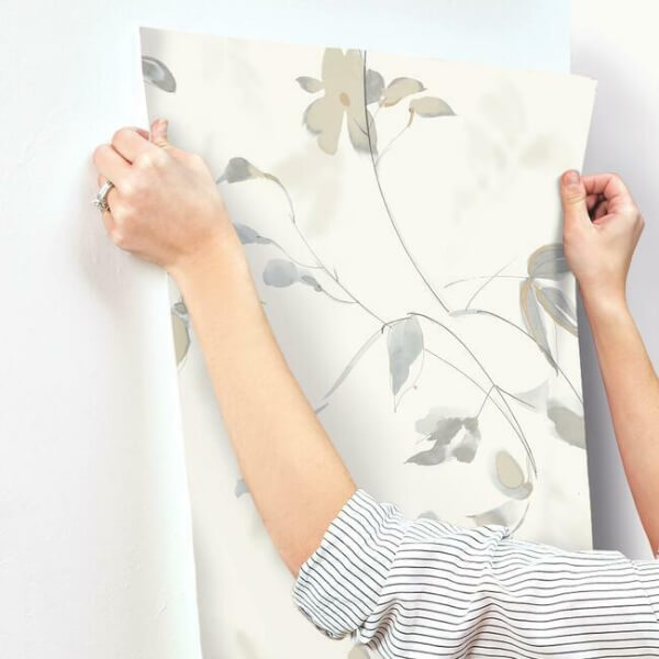 Linden Flower Tan Wallpaper