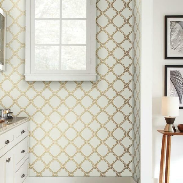Open Trellis Gold Metallic Wallpaper