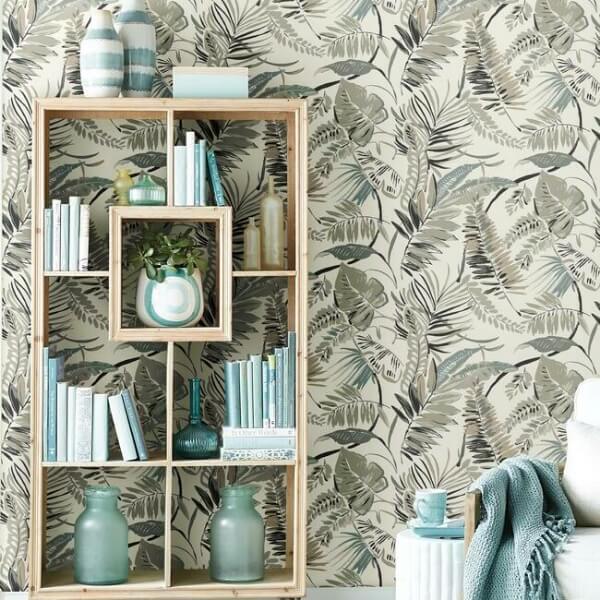 Tropical Toss White Wallpaper
